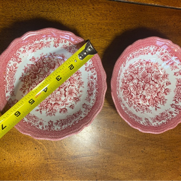 2 Meakin 6 1/2” Avondale Pink Coupe Cereal Bowls - Picture 8 of 11
